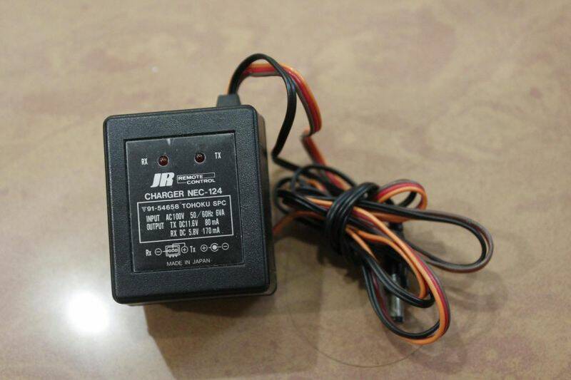 原廠充電器