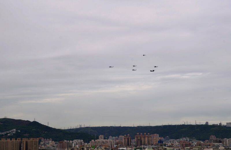 預備機很愉快的返航，因為鬆散的編隊