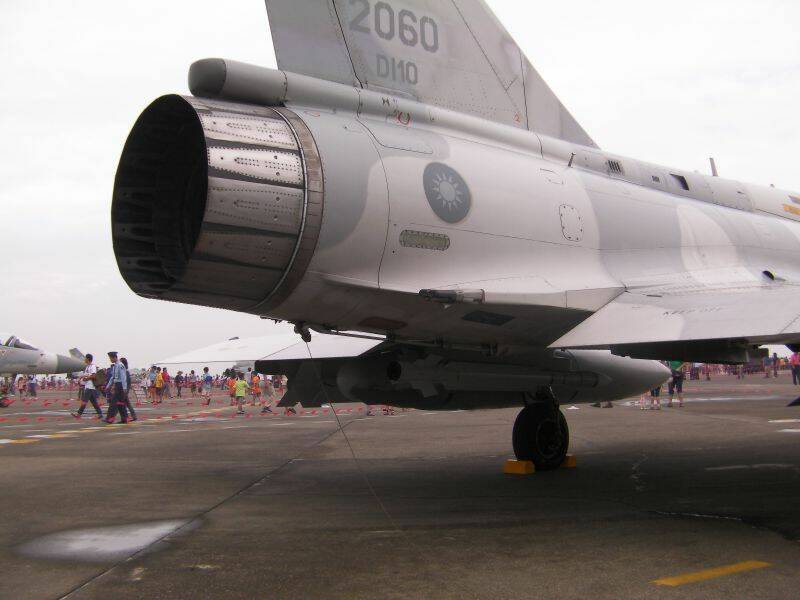 20111016_756f54d06bd18f892f6a7XUJWjMTGCPO.jpg