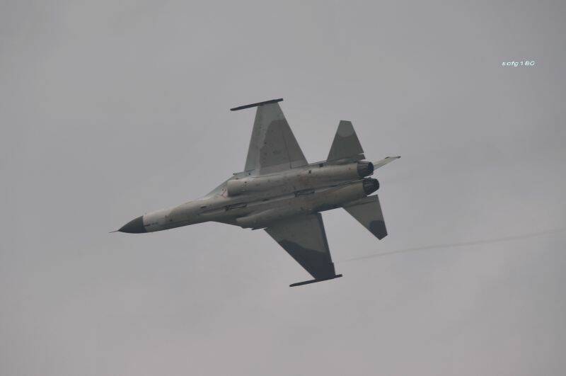 戰機