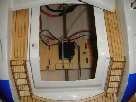 伺福機