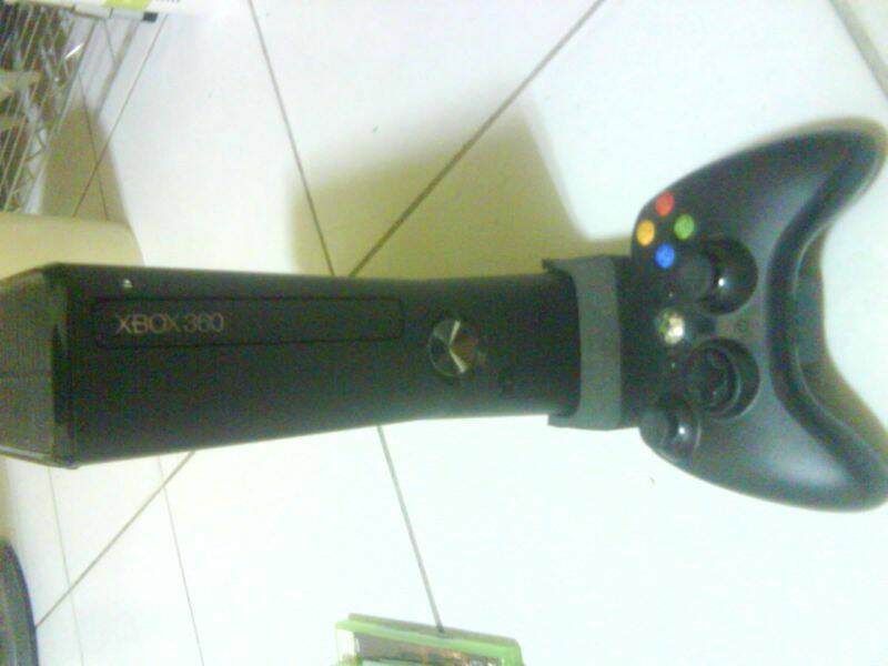 XBOX360主機+手把