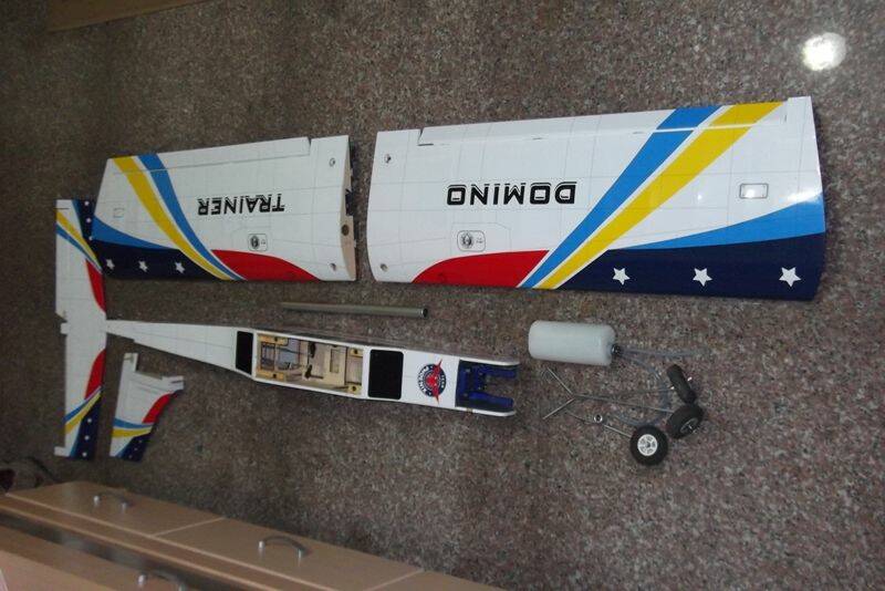 DOMINO 46 001.jpg