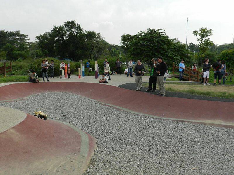 009.JPG