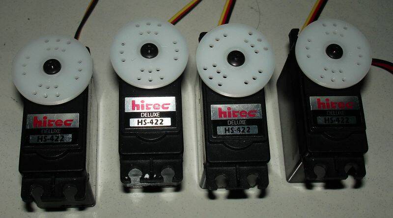 Hitec HS422 servos
