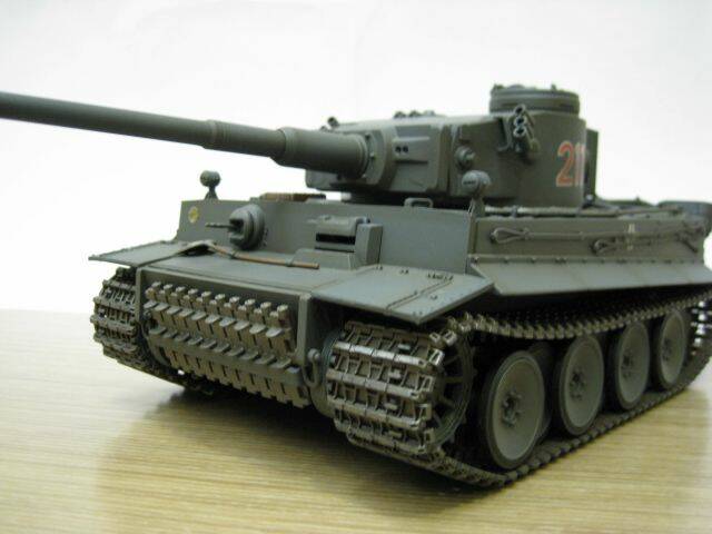 VSTANK 026.jpg