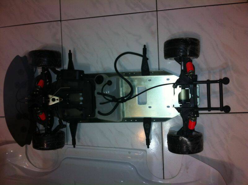 先豪1/5汽油房車空車台