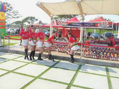  美女與我ㄉ X5
