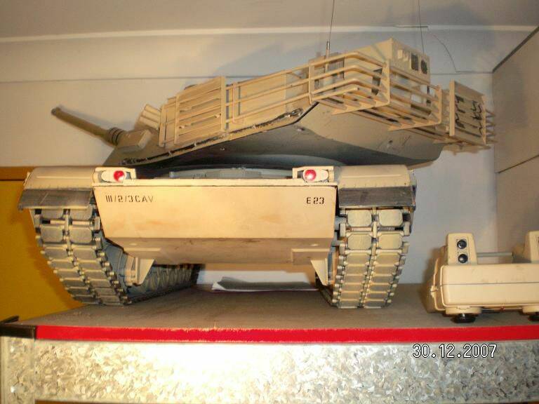 1-9 M1A2-24c.JPG