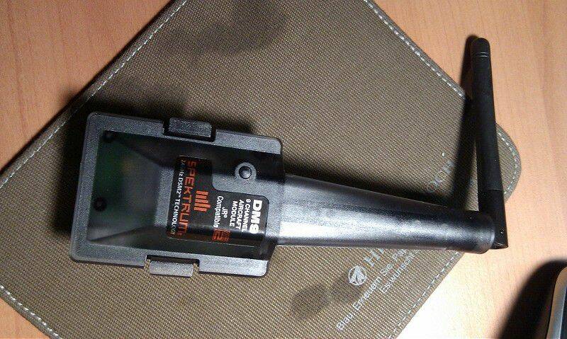 SPEKTRUM JR模組正面