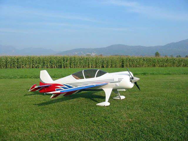 Sukhoi 29S - 2,6 mRB-01.jpg