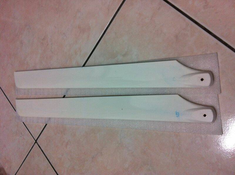 RJX 550背面