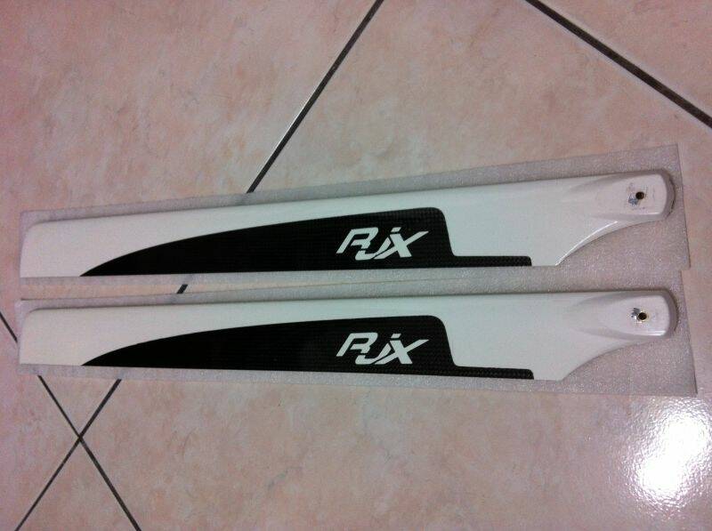 RJX 550正面