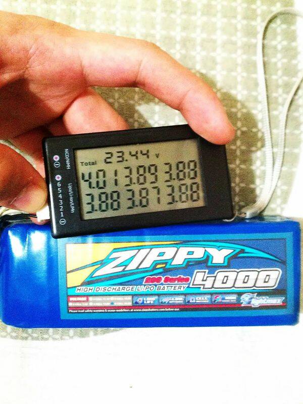 22.2V   4000mAh     20C(有一片異常)無膨脹300含運