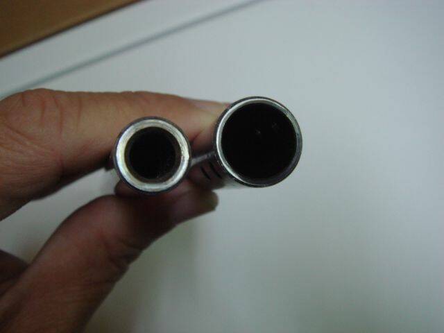 E720主軸很粗,是15mm.跟左邊的舊大龍比,硬是大上許多.