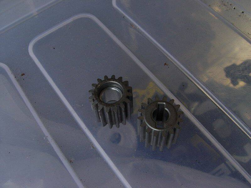 借一下左營玩具城zj9892的網拍圖..