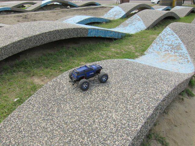 06.JPG