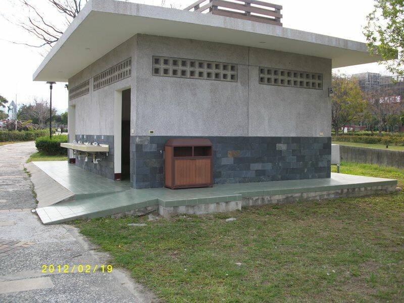 恩廁所也乾淨