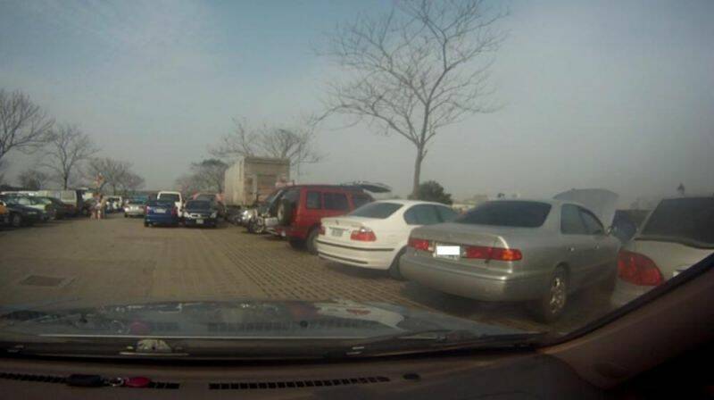 xs parking.jpg