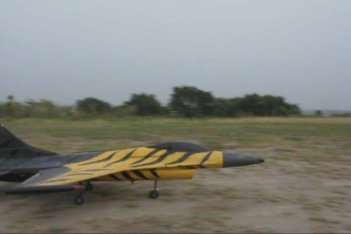 F16.JPG
