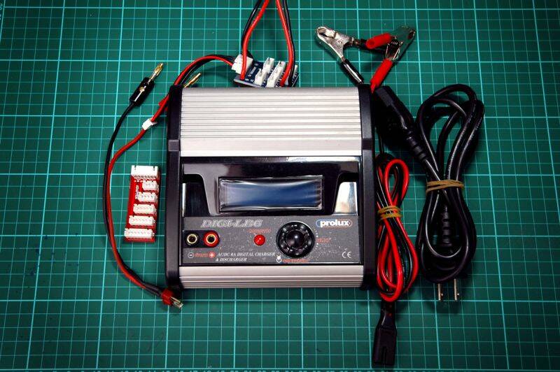 LB6充電器.jpg