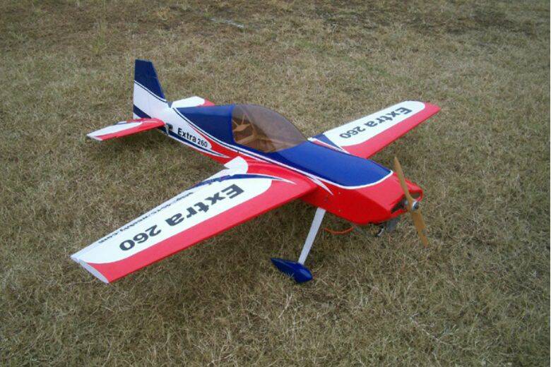 Extra260C3.jpg