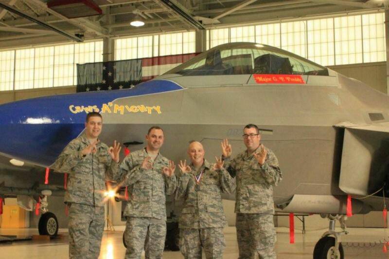 f-22-a.jpg