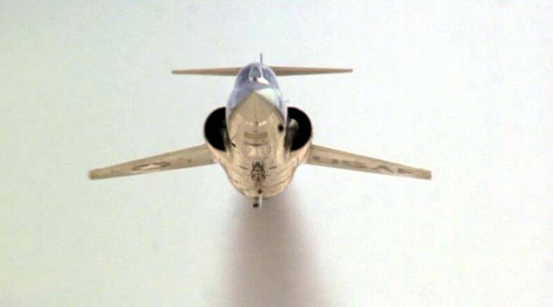 f104c.jpg