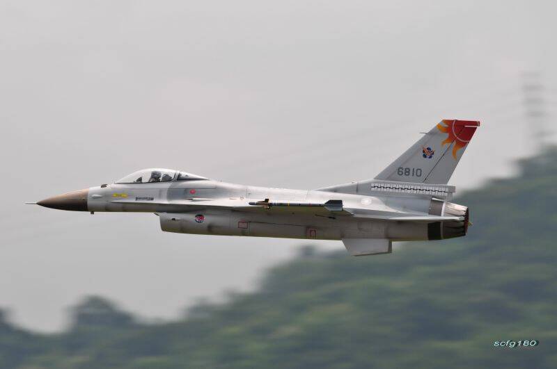 F-16　太陽神