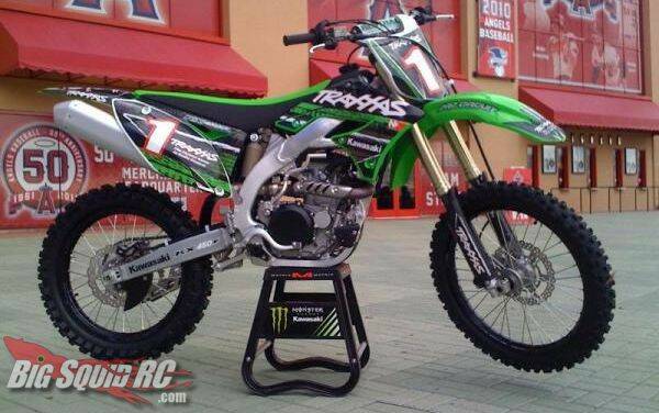 Traxxas-Kawasaki-KX450-giveaway.jpg