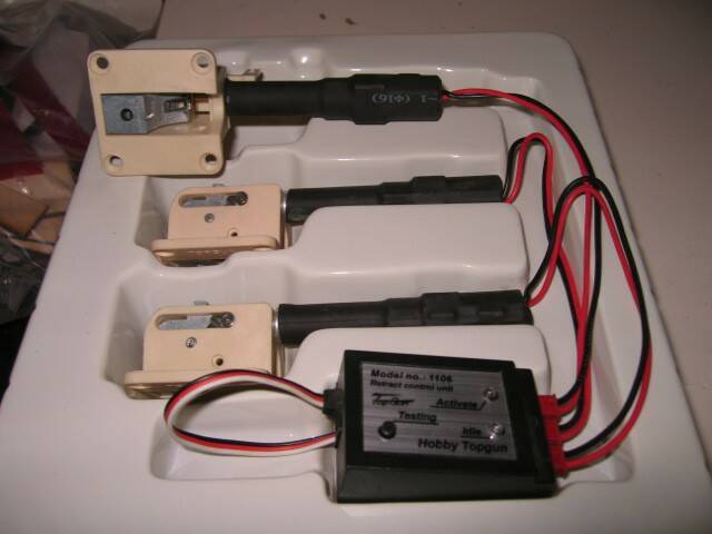新版的金屬電動收腳