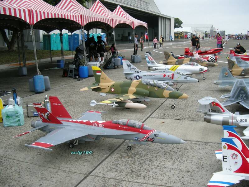 遙控飛機機群