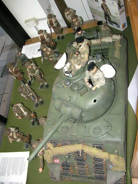 1-6 Sherman-01c.jpg