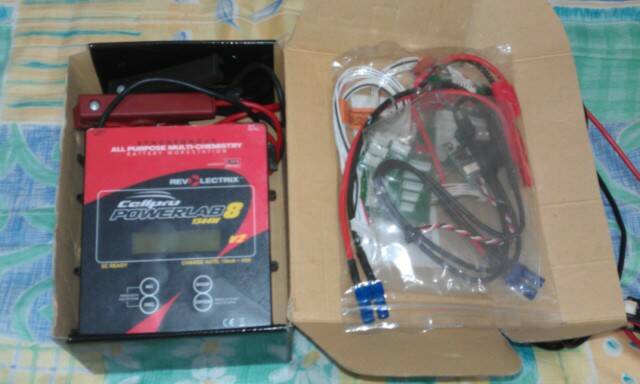 PowerLab8 大功率1000W充電器