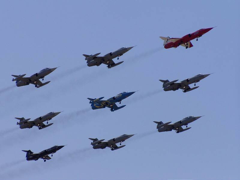F-104_Formation-800.jpg