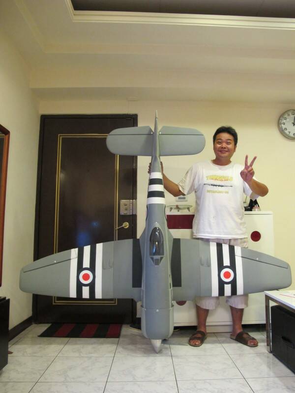 機身都比我高