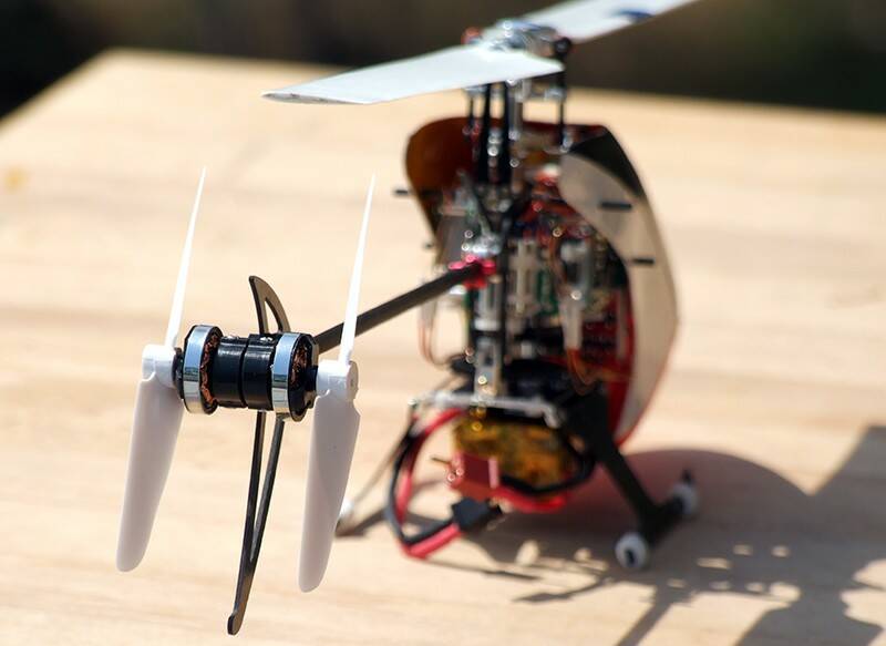 tribrushless3s08.jpg