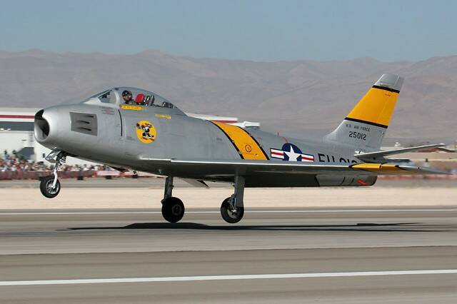 F86TakeoffNellis07.jpg