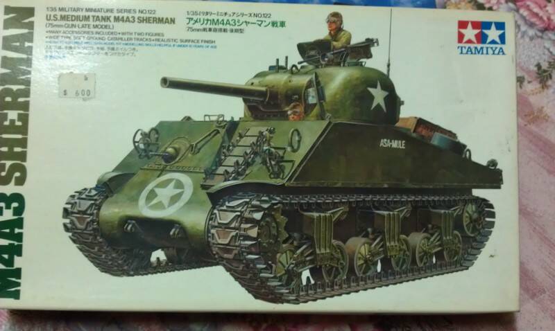 田宮1/35 M4A3雪曼 500