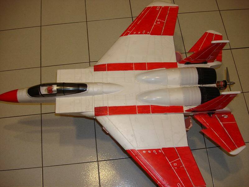 F15_1-800.jpg