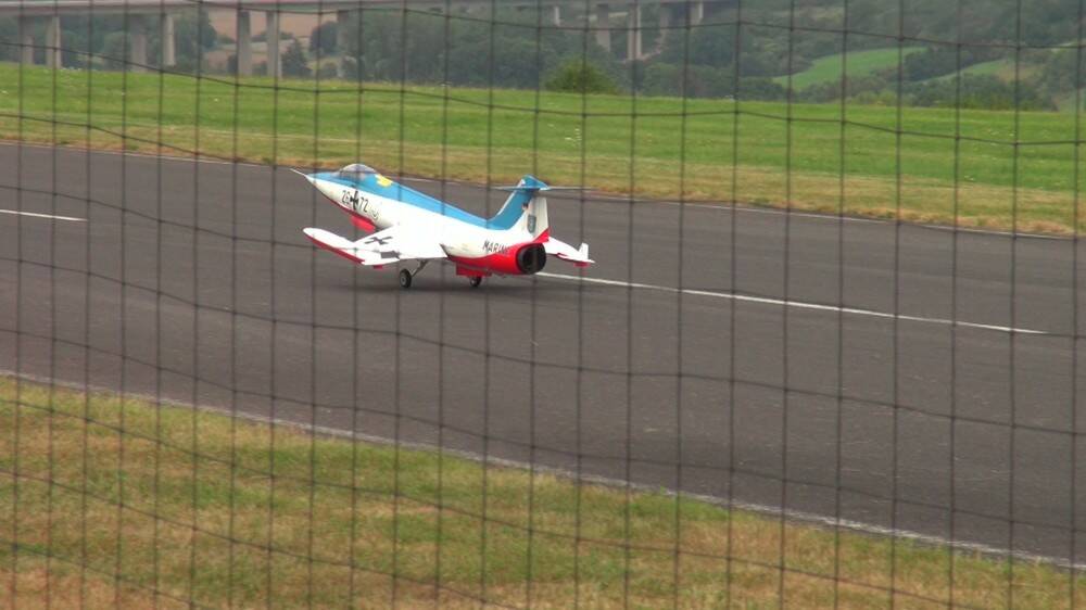 PERFECT LANDING!