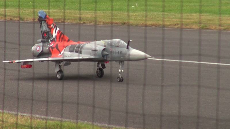 DSC05705-800.jpg