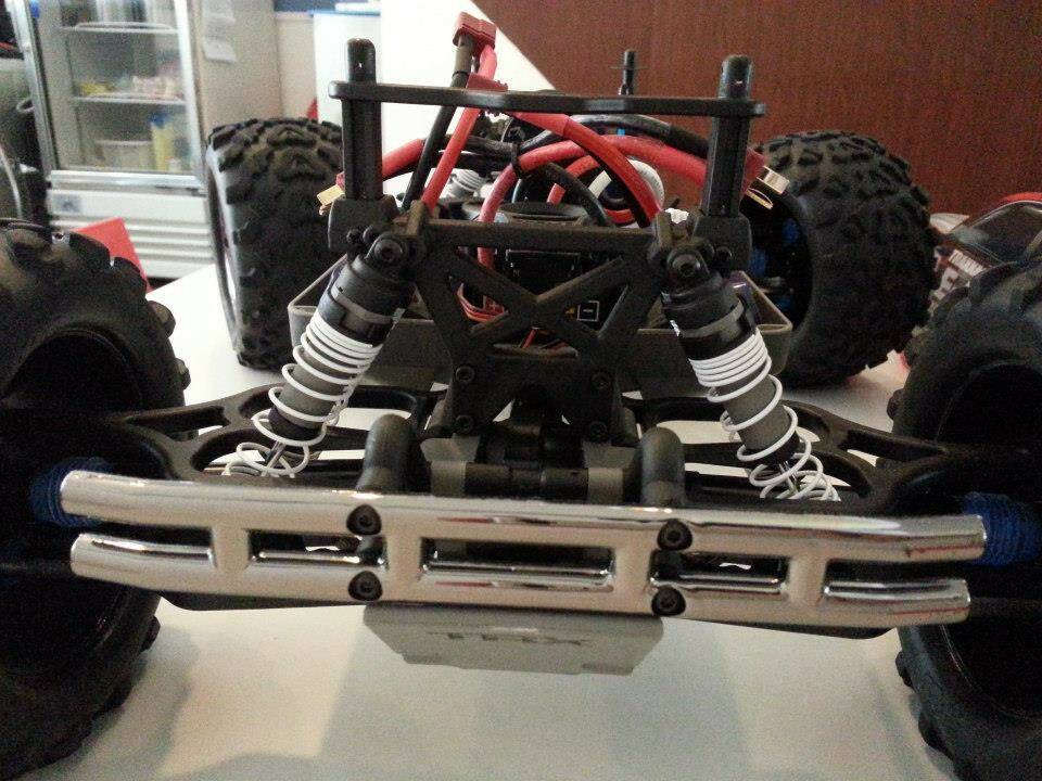 254556_117137458438954_584481996_n.jpg