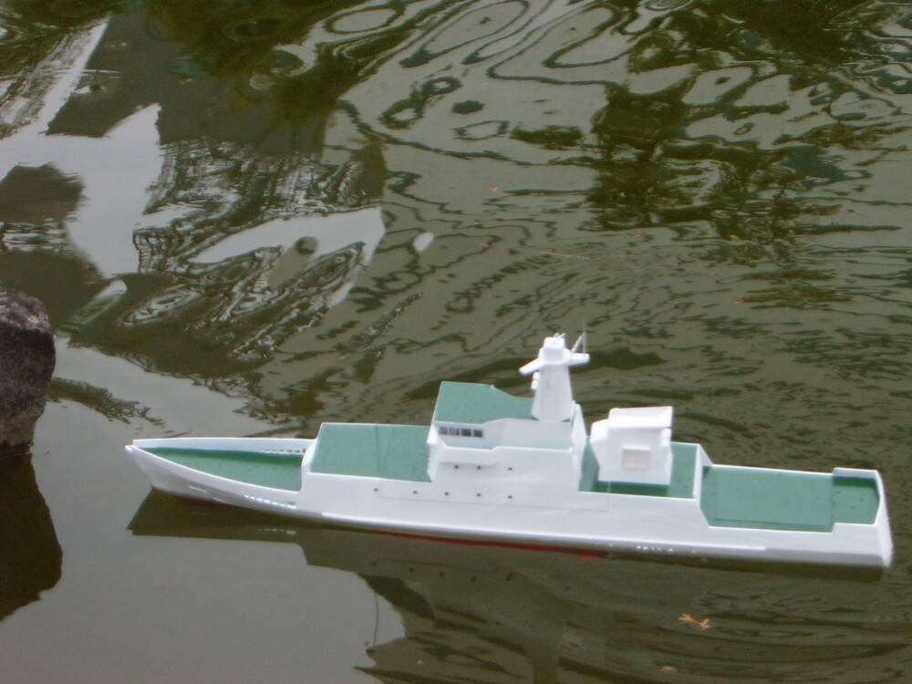 S3702211.JPG