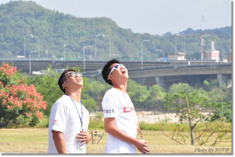 啊~~啊~~~看不到了