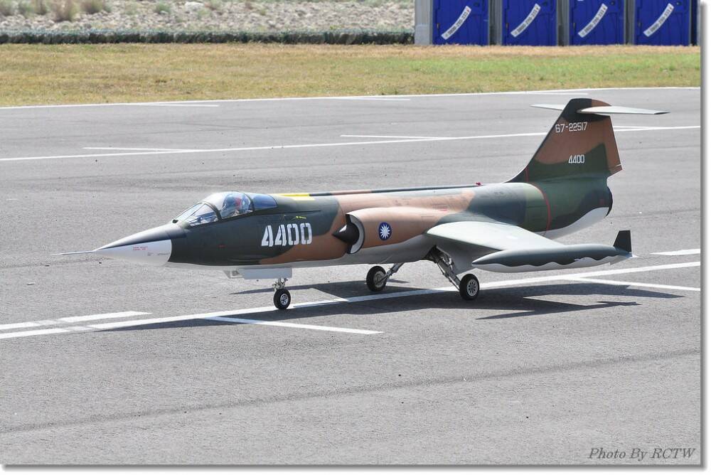 F-104 起飛