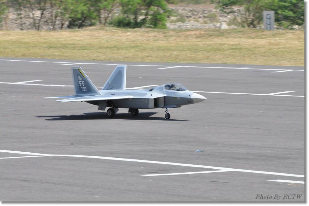 101年度航空模型嘉年華在苗栗 179.jpg