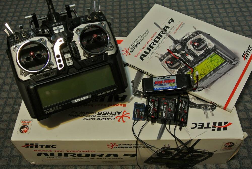 Hitec AURORA 9