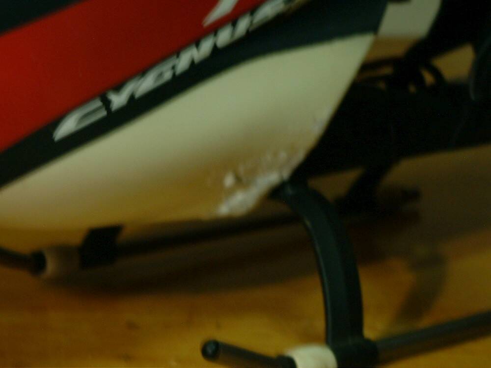 機頭罩傷痕修補(二)