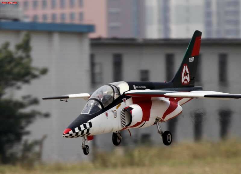 150028p54d838995f4tfp7.jpg